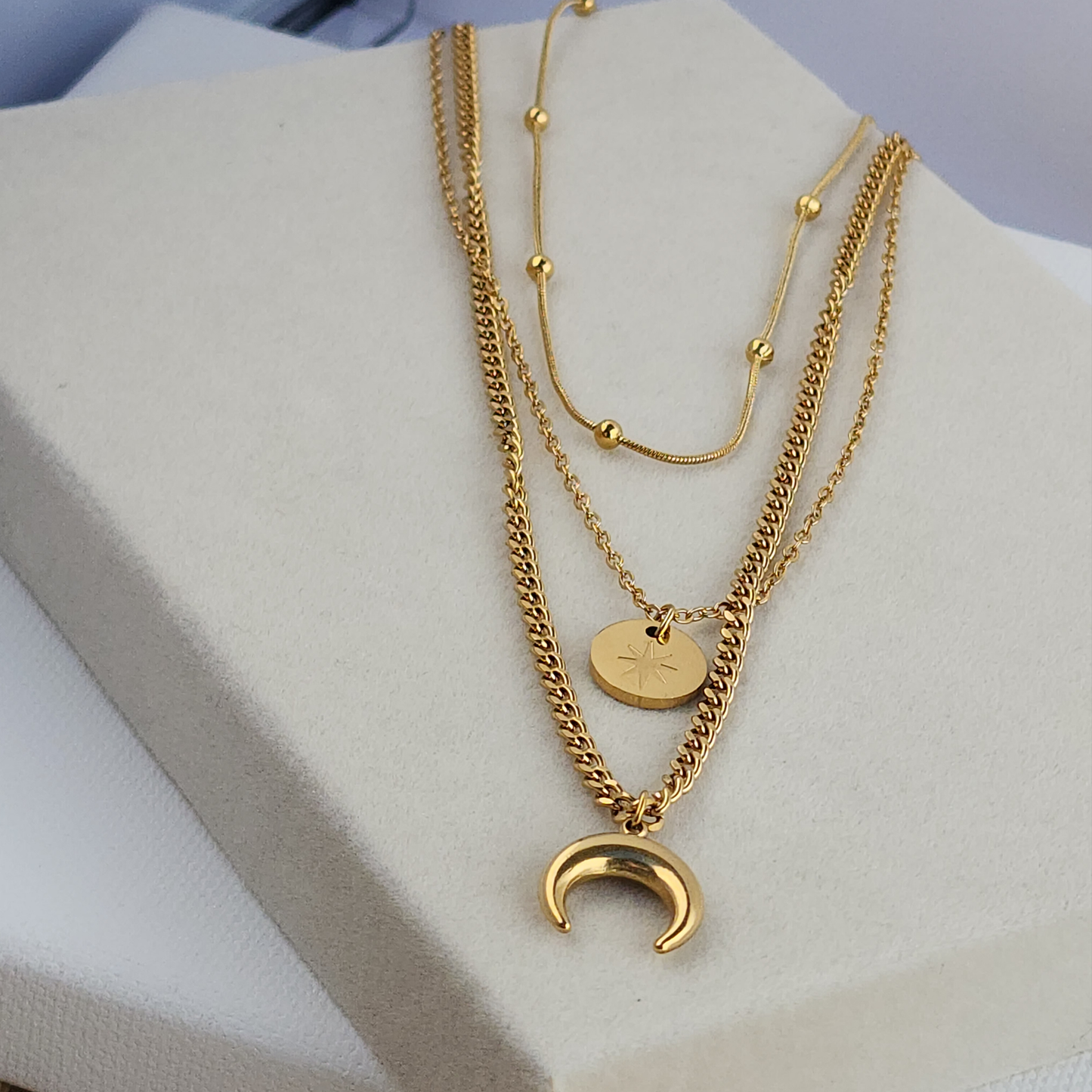 Lunar Radiance Necklace – Crescent Moon Charms 18K gold plated