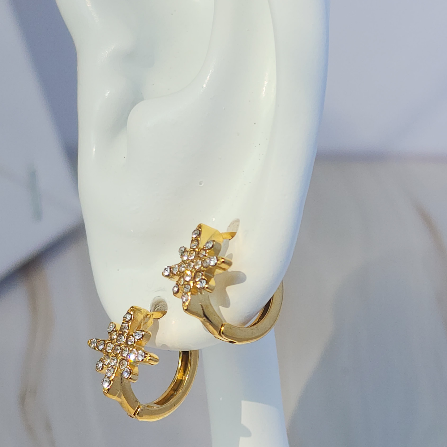 Stellar Radiance Hoops – Gold Mini Hoops with Star-Cut Zircon Shine