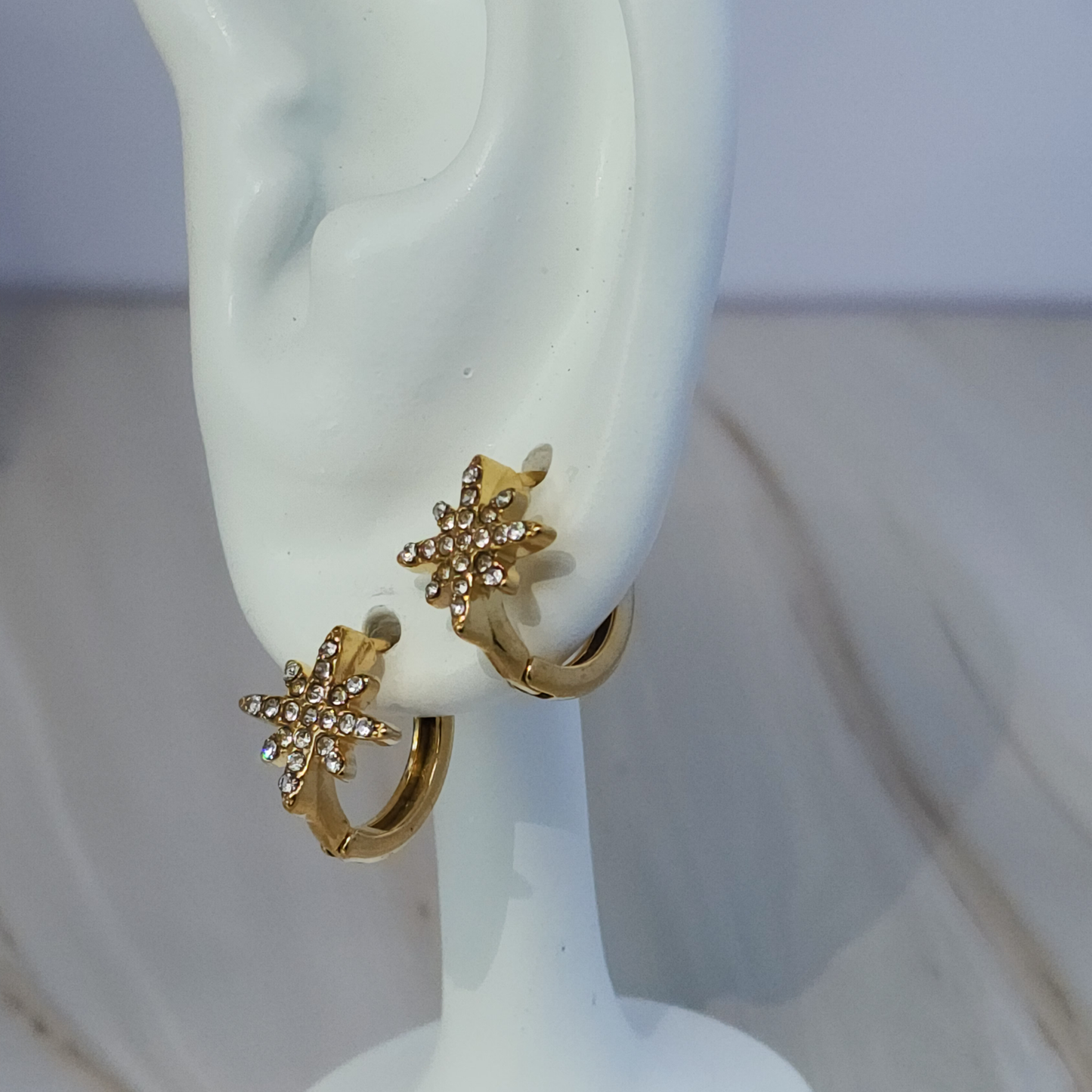 Stellar Radiance Hoops – Gold Mini Hoops with Star-Cut Zircon Shine