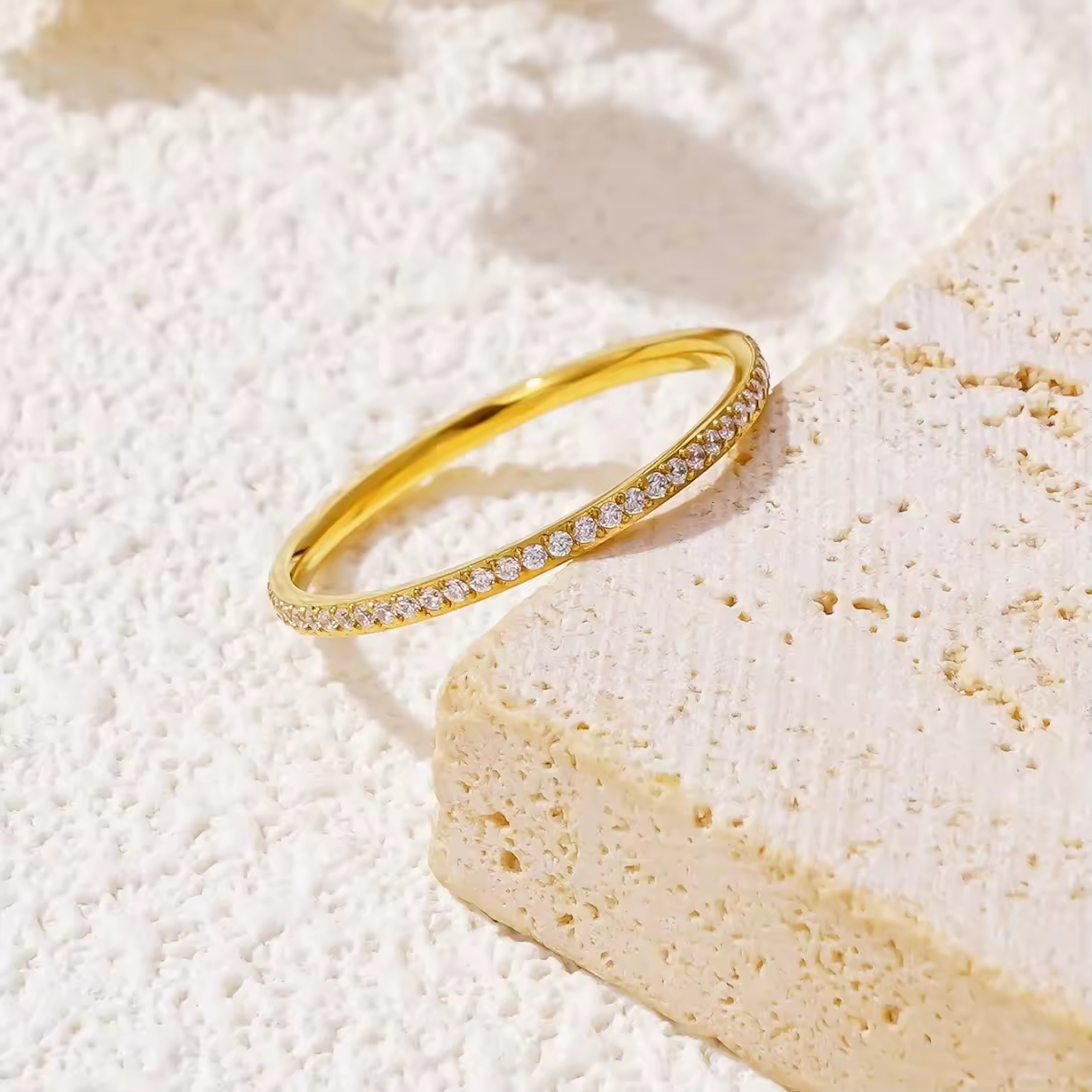 Eternal Glow Ring – Round Brilliant-Cut Zircon Eternity Band