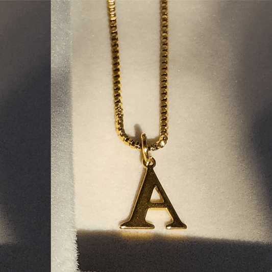 Golden Initial Tag Pendant – 18K Gold-Plated Rectangle Letter Charm (A–Z)